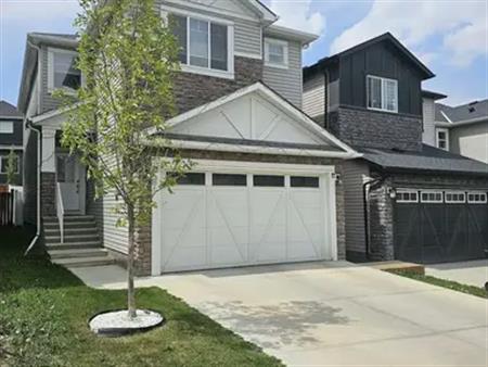 NICE 4BEDROOM + DEN WITH BIG BACKYARD PATIO AND A/C | Nolanhurst Crescent Northwest, Calgary