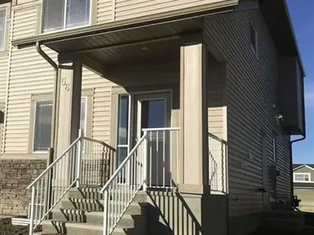 Beautiful spacious 2Bedroom Unit | Cornerbrook View, Calgary