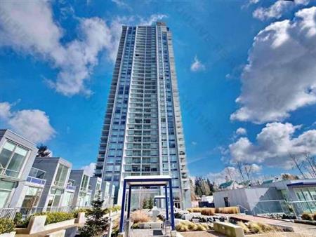 Surrey Furnished 2 BED 2 BATH Condo near King George Station