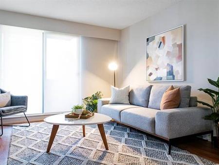 1/BD 1/BA, Laundry facilities, In Burnaby