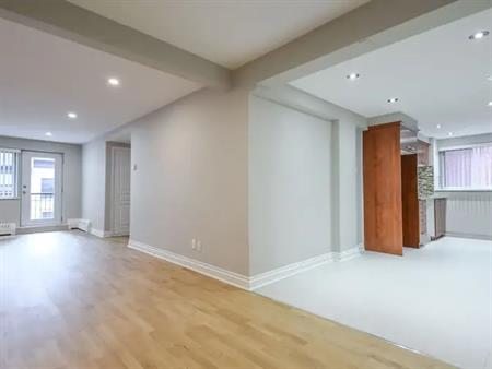 3421 Rue Drummond | 3421 Rue Drummond, Montreal