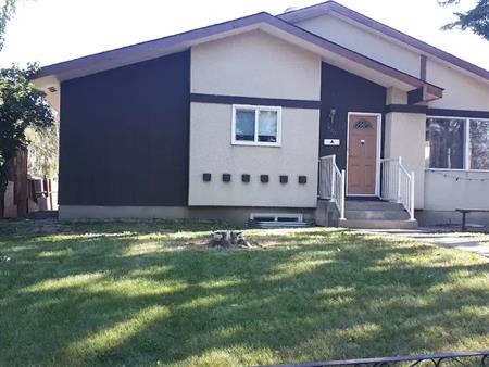 3 Bedrooms and 1.5bathroom main floor house for rent in Marlborough NE in Sept. | 990 Marcombe Drive Northeast, Calgary