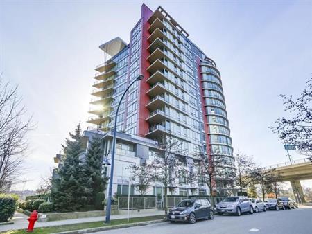 Cooper's Pointe | 980 Cooperage Way, Vancouver