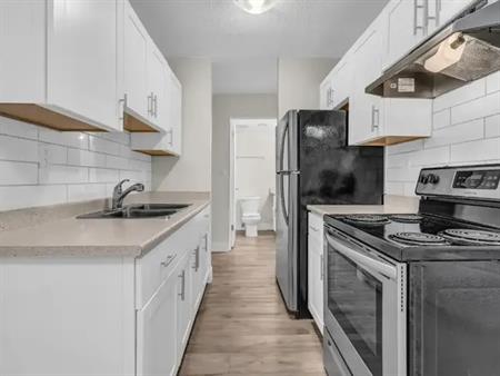 Gatensbury Apartments | 1200 Howie Avenue, Coquitlam