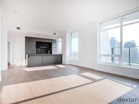 RARE| Brentwood| Unfurnished 3 Bed + Den 2 Bath Sub-Penthouse @ AKIMBO