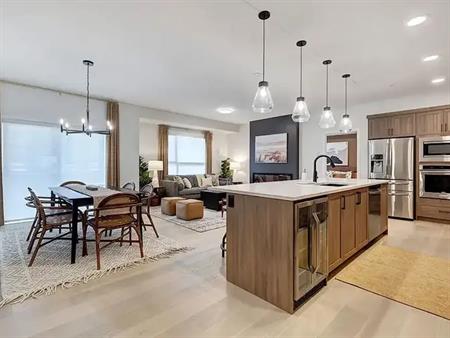 luxury 3 bedroom show suite | 102 - 80 Carrington Plaza NW, Calgary