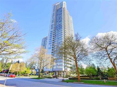 Large 2 bedroom Condo in South Burnaby Metrotown