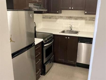 1 CH - 1 SDB - Gatineau - $1,220 /mo