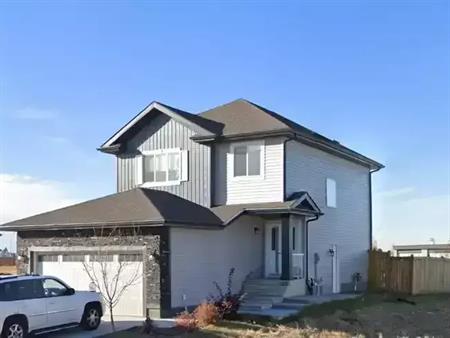 1 Bedroom Basement Suite - INCLUDES UTILITIES | 4388 126B Avenue Northwest, Edmonton