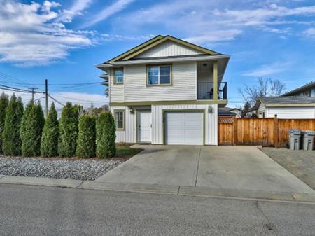 1104  Laroque Street, Kamloops, BC , V2B 8M5 (Brocklehurst) | 1104 Laroque Street, Kamloops