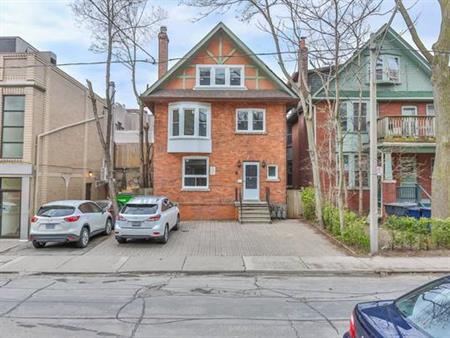 Renovated 2 Bedroom Basement Apartment: Bloor and Spadina