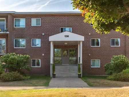 Cambridge Heights Apartments | 136 Cambridge Place, Sault Ste. Marie