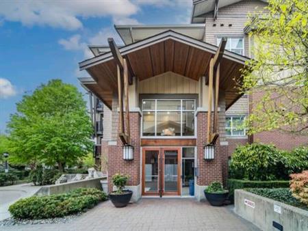 Spacious & Modern 2-Bedroom Condo in Vibrant Burnaby Community