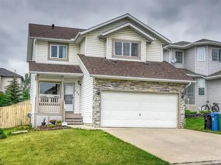 3 Bedroom House in Arbour Stone Rise NW | 224 Arbour Stone Rise Northwest, Calgary