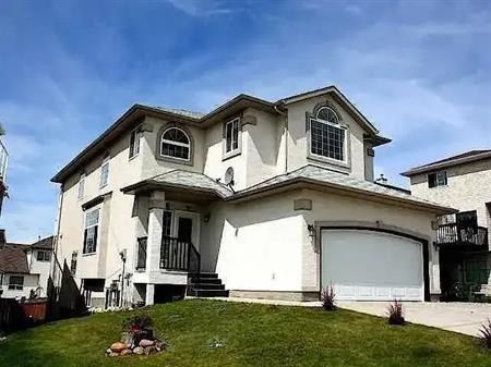 3 BEDROOM EXECTIVE LOWER LEVEL SUITE IN ARBOUR LAKE CROWFOOT AREA | 80 Arbour Stone Close Northwest, Calgary