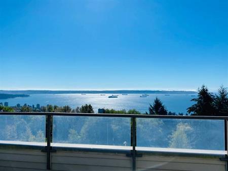 2 bedroom unit with Sparkling Beautiful View is renting now