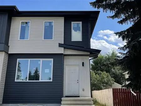 3 bedroom 2.5 bathroom brand new duplex upstairs unit | 8707 89 Avenue Northwest, Edmonton