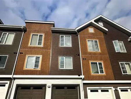 An exceptionally high-value 2-bedroom+2-Full bathroom townhouse | 184 Livingston Common Northeast, Calgary