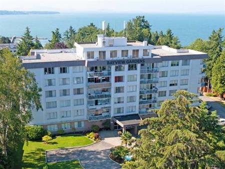 1/BD, Laundry Facilities, Located in White Rock