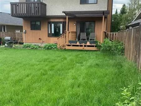 House with a charming backyard | Calgary