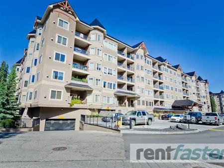 Luxurious 1-Bedroom + Den Condo in Discovery Ridge, Calgary | 30 Discovery Ridge Cl SW, Calgary