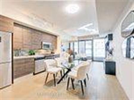 1 Bed & 1 Bath - OneEleven Condos - 111 Bathurst St