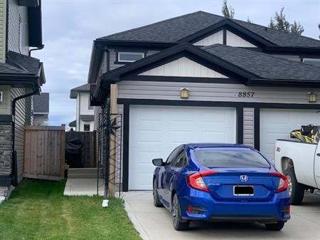 8857 - 96th Ave - A | 8857 96 AvenueUnit AKey, Grande Prairie