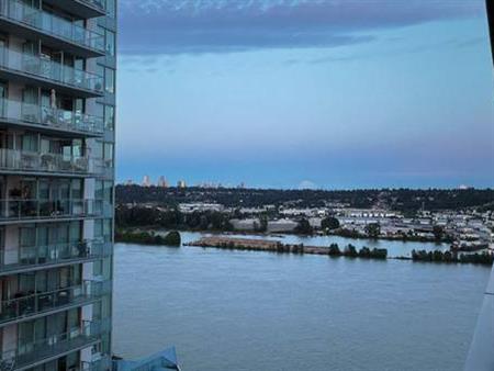 $3100 / New Westminster 2 Bed 1 Bath Condo (735ft2)