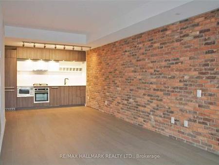 ENIGMA CONDO EXPOSED BRICK 1 BED