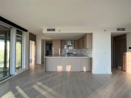 Brand New 2bed 2bath + 1den with city views at Concord Brentwood