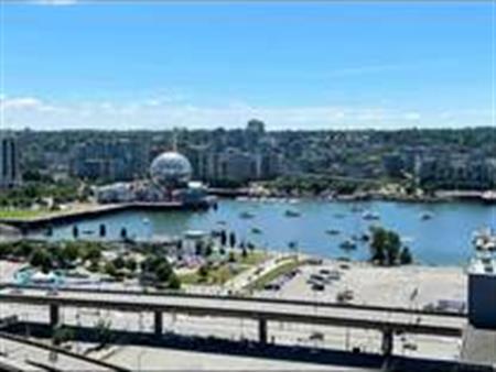 Spectacular WATERFRONT view-2 bdrm, november-april for 6 months