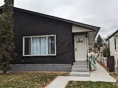 Newly Renovated 2 bedroom Unit for Rent! | 10824 62 Avenue Northwest, Edmonton