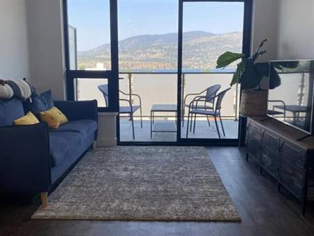 1 Bedroom + Den - Available October 15