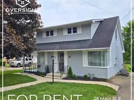 Cozy 3-bedroom in Norwich!! | 28 Main Street East, Norwich