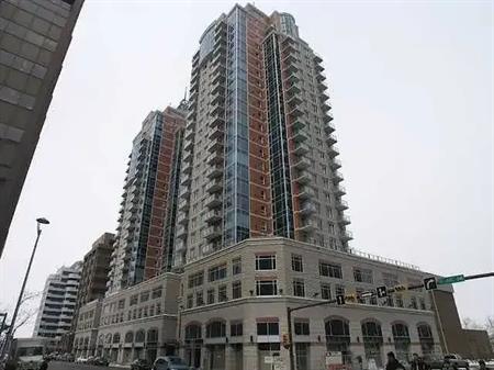 BEAUTIFUL EXECUTIVE SUITE IN DOWNTOWN - FIVE WEST BUILDING | 1602 - 920 5th Ave SW, Calgary