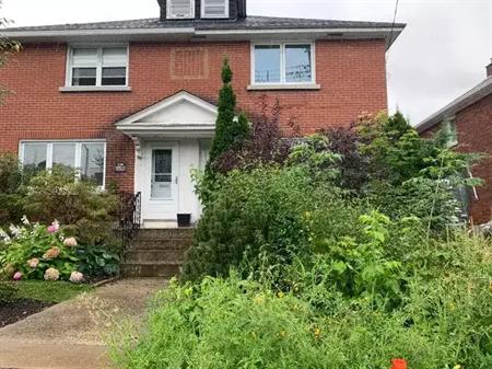 154 Holland - 3-Bedroom Semi Detached House | 154 Holland Avenue, Ottawa