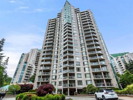 Fully renovated 2 bed 2 bath condo in Coquitlam