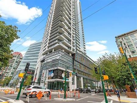 One Burrard PlaceTwo Bed plus Den