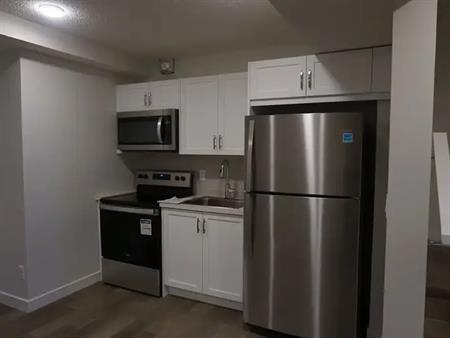 Beautiful One bedroom LEGAL suite in Livingston | 124 Calhoun Common Northeast, Calgary