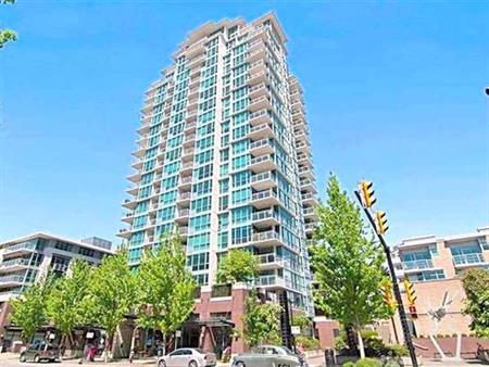 2 bed 2 bath by the Pier North Vancouver