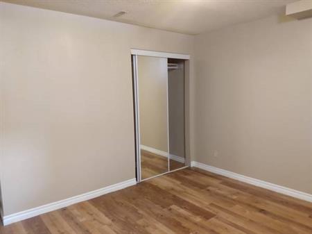 One bedroom Apartment All Inclusive in Markham