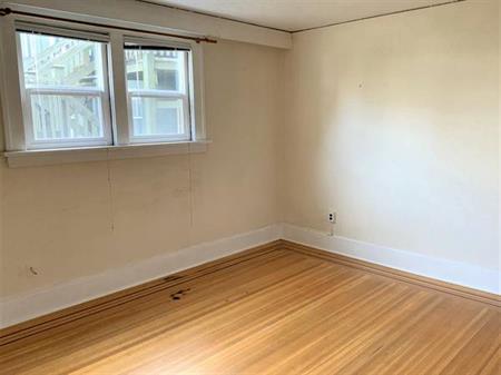 1 Bedroom Apartment Close to Vancouver General Hospital