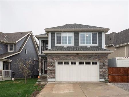 Beautiful family house 2400sqf with full lake privileges | Calgary