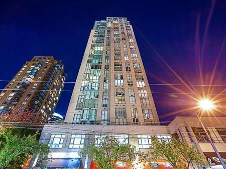 Yaletown 2 Bedroom 2 Bath Apartment (Furnished)