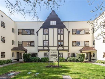 Tudor Manor - 1 Bedroom - Available October 1st