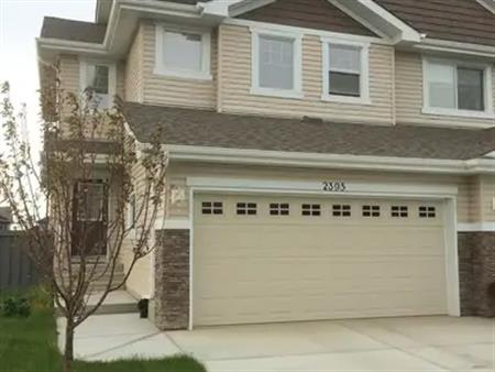 3 beds plus 1 bonus room, 2 1/2 bath, double garage, SW Edmonton | 2395 Casselman Cres SW, Edmonton