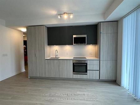 2 Bedrom, 2 Bathroom - Widmer Condos