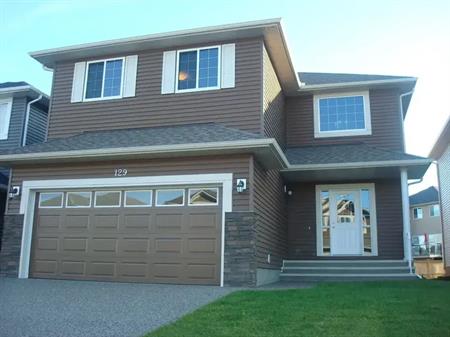 NEW EXECUTIVE HOUSE IN SW - 04BD RMs/Bonus RM Available Immediately! | 129 Everhollow Rise Southwest, Calgary