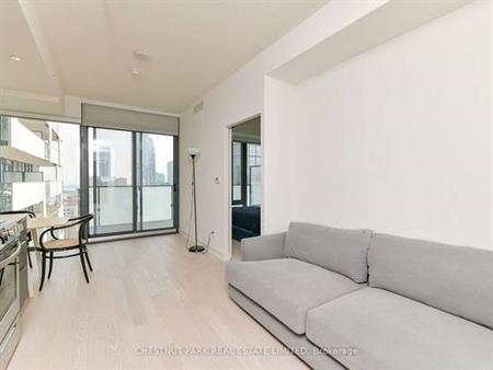 1+1 Bedroom, 2 Bathroom - Yonge & Rich Condos