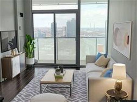 1+1 Bedroom, 1 Bathroom - One Market Wharf Condos